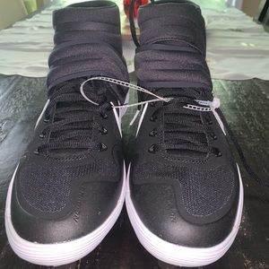 Nike Baseball Hurache 2 cleats. Size 10. NEW!